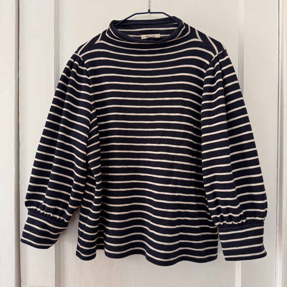 Madewell gathered sleeve mockneck top